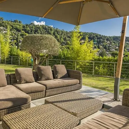 Luxury For 14 People - Pool Villa
